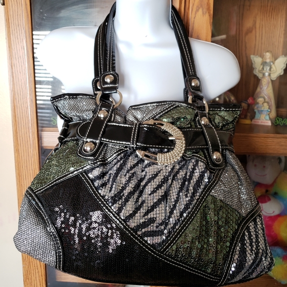 🤩Large olive and black animal print sequin bag 💚 - Picture 2 of 7